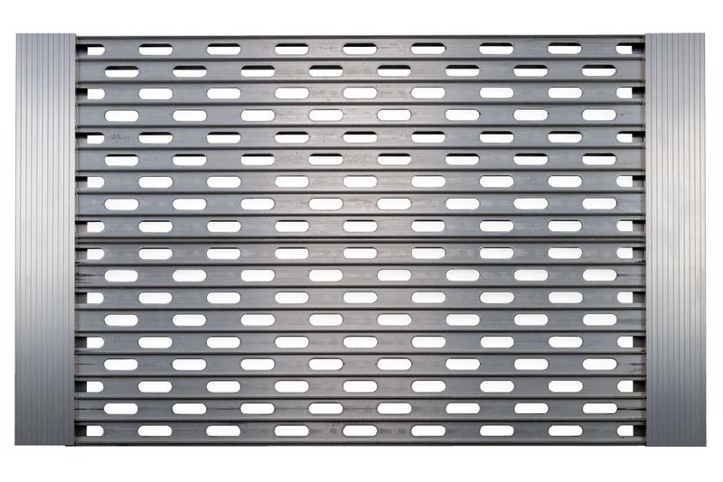 054-00220_flush_straight.jpg