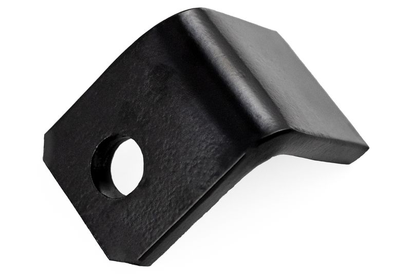 011-00100_brace_lug_singlehole_angle.jpg